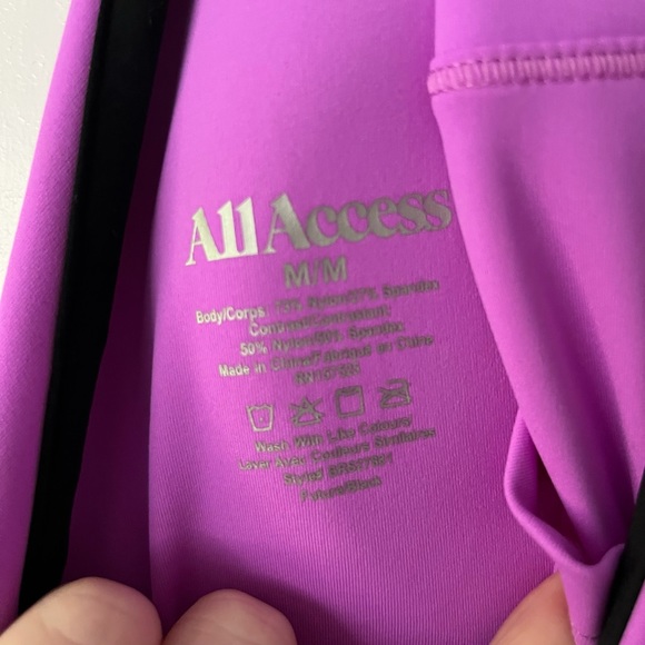 Bandier All Access workout set - Picture 5 of 5